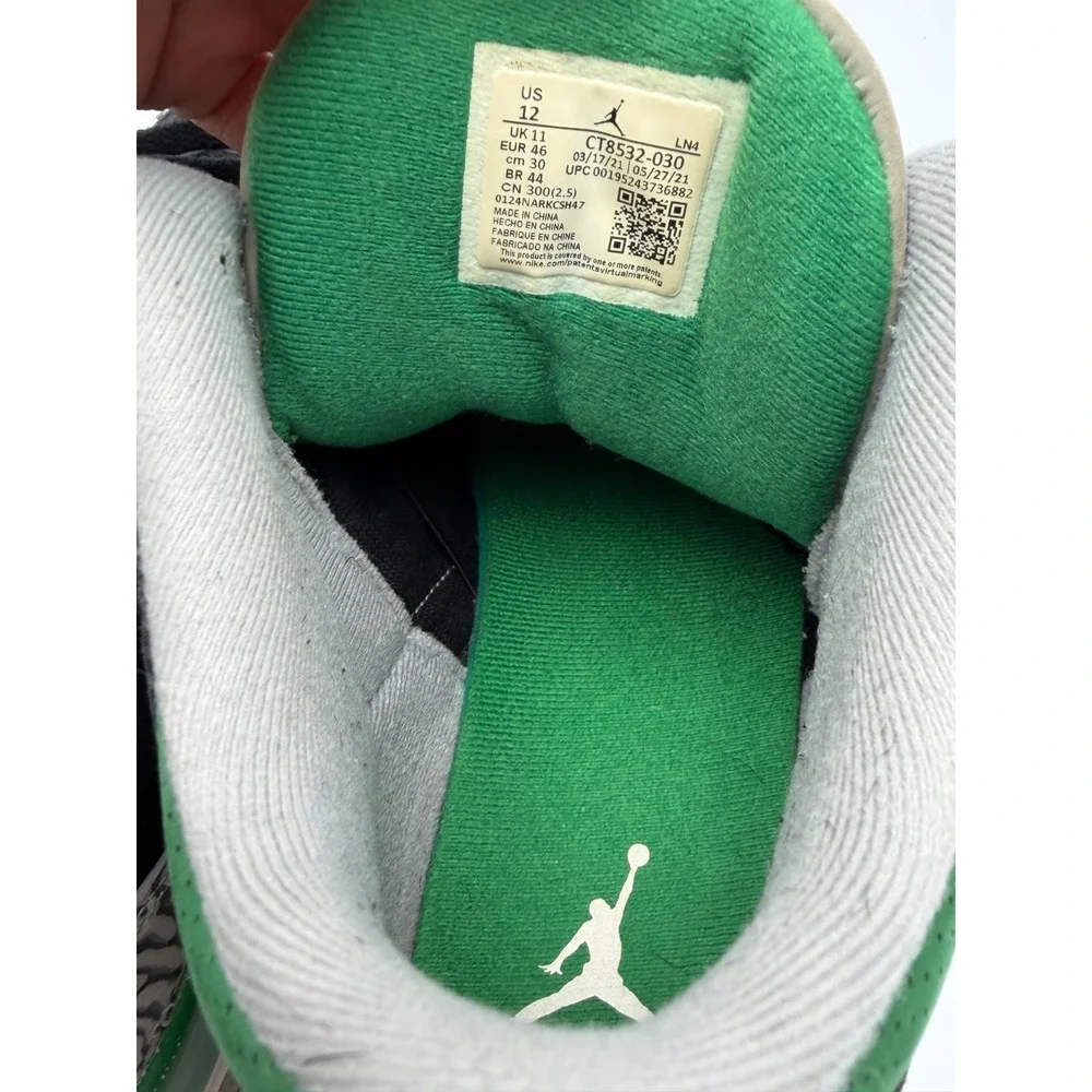 Air Jordan 3 Retro Pine Green Black CT8532-030 Mens Size 12